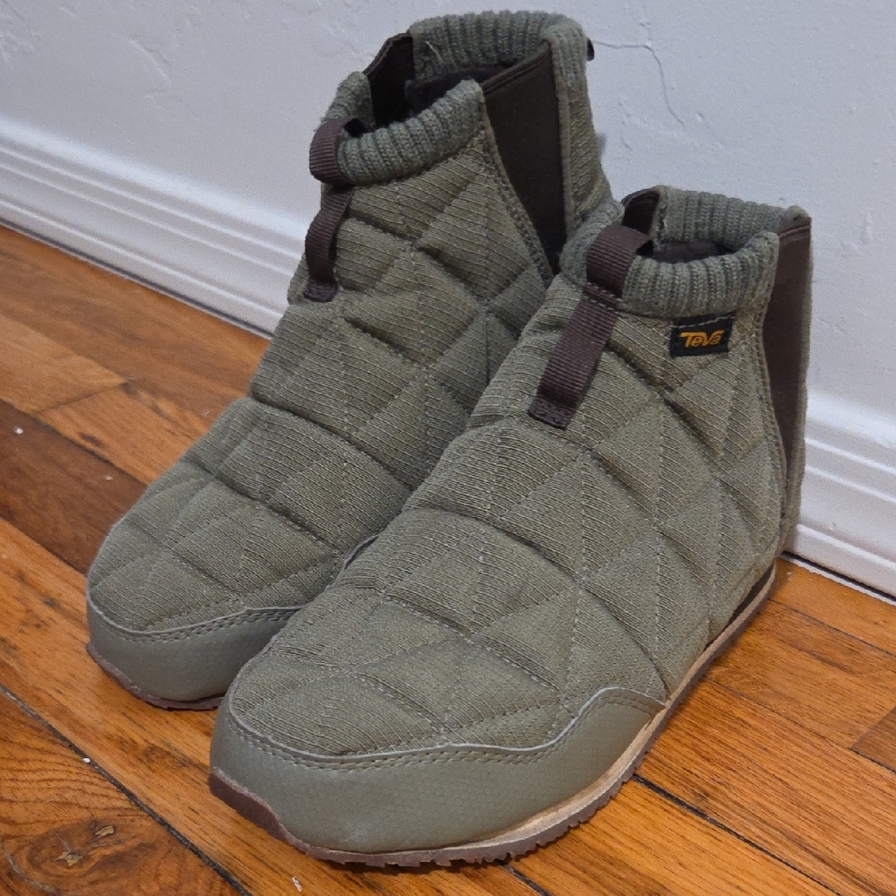 Teva Olive Green Quilted Slip-On Bootie Slippers - Picture 3 of 9